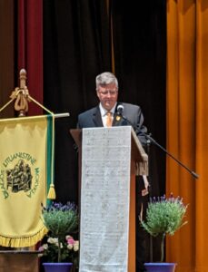 JC Traybos pirmininkas A.Rašymas